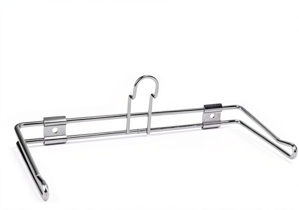 Lawei Chrome Iron T‑Shirt Bag Rack Wall Mount 4‑Hook Minimalist-1